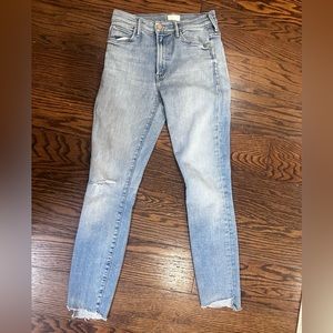 The stunner zip ankle fray, MOTHER jeans. Love these jeans but sadly outgrown